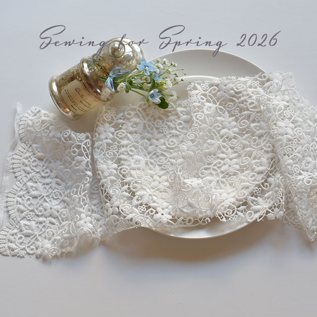 花モチーフのカットクロス